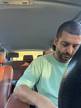 Stripchat Live Porn of Pablo_Hornyguy95