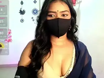 Stripchat Live Sex Cam of Prisu_BMW
