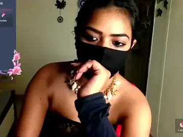 Stripchat Free Porn Cam of Prisu_BMW