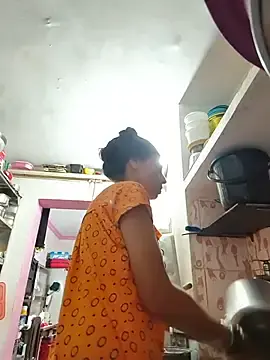 Stripchat Nude Webcam of Sexy-Suhani2