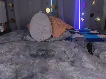 Stripchat Live Sex Cam of Jess_Lui