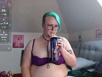 Stripchat Adult Webcam of queerlyjaz