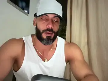 Stripchat Watch Live Sex Cams of romeolovedark