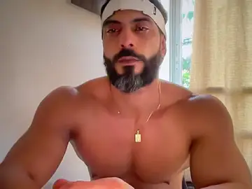 Stripchat Best Webcam of romeolovedark