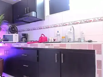 Stripchat Watch Live Sex Cams of Emma-evans