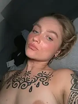 Stripchat Adult Webcam of Goldi159