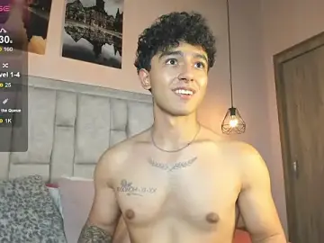Stripchat Live Sex of Kairoxxx_
