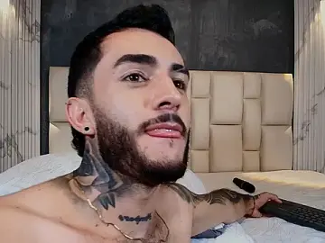 Stripchat Nude Webcam of Marcelo_ruiz_