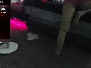 Stripchat Watch Live Sex Cams of Blondiewithanass