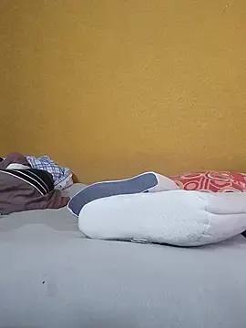 Stripchat Free Porn Cam of LiluHot