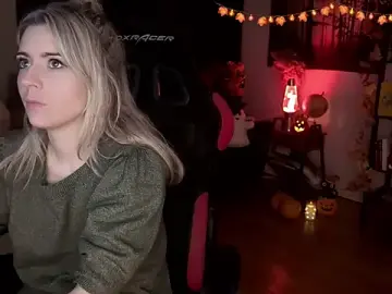 Stripchat Live Sex Cam of Lisaonthemoon