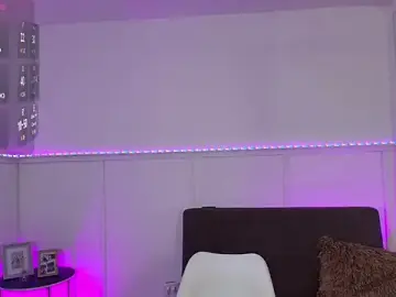 Stripchat Free Porn Cam of Ela_Doll_