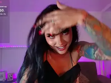 Stripchat Watch Live Sex Cams of Ela_Doll_