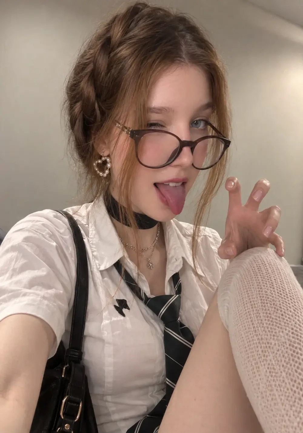 Kissme_Kira