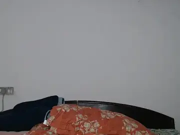 Stripchat Nude Webcam of Virgin_Aisha