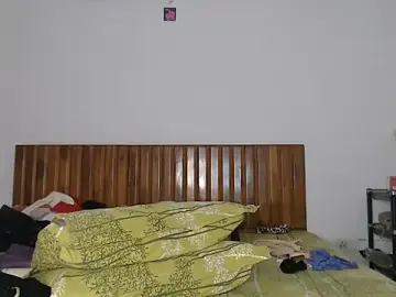 Stripchat Watch Live Sex Cams of Virgin_Aisha