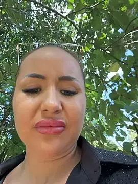Stripchat Adult Webcam of beautydiamond