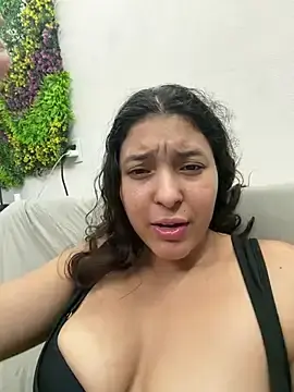 Stripchat Live Sex Cam of mariatudulceadiccion