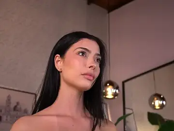 Stripchat Free Live Porn of ElleDiane