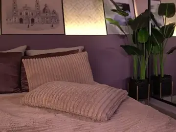 Stripchat Watch Live Sex Cams of ElleDiane