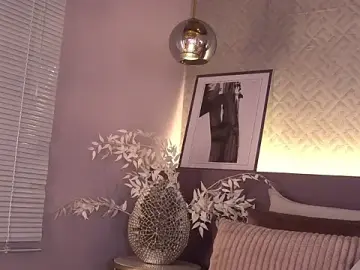 Stripchat Watch Live Sex Cams of ElleDiane