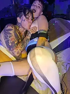Stripchat Nude Webcam of Kitty_bang