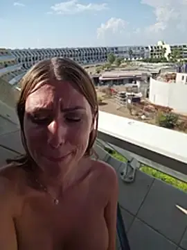 Stripchat Watch Live Sex Cams of Lib_ertine32