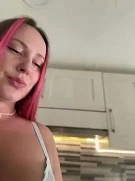Stripchat Adult Webcam of Mona_Plus