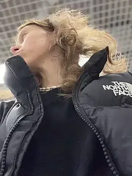 Stripchat Live Sex Cam of RinaMood