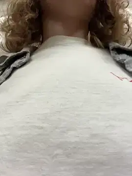 Stripchat Free Live Porn of RinaMood