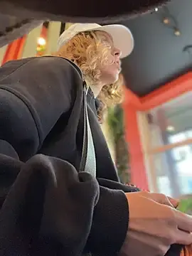 Stripchat Live Porn of RinaMood