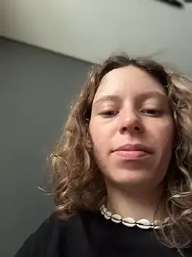 Stripchat Free Live Porn of RinaMood