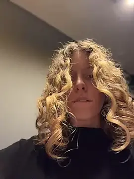 Stripchat Best live sex cam show of RinaMood