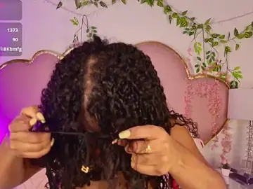 Stripchat Sex Cam of NahiaraReina