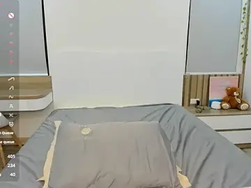 Stripchat Adult Webcam of gabby_little