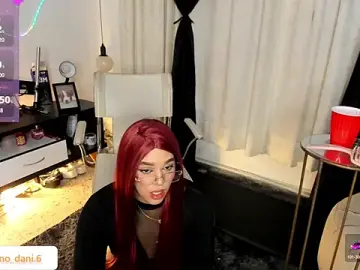 Stripchat Adult Webcam of Melody_p