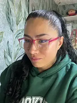 Stripchat Live Sex Cam of Sweet__Nurse1