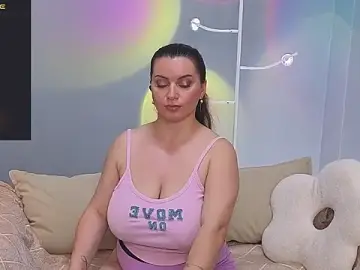 Stripchat Adult Webcams of YourSweetDream_