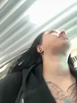 Stripchat Free Porn Cam of AlishaOfThorns