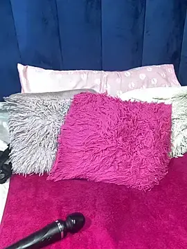 Stripchat Nude Webcam of LonelyQueenxx25