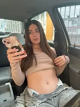 Stripchat Live Sex Cam of Lottus_fire