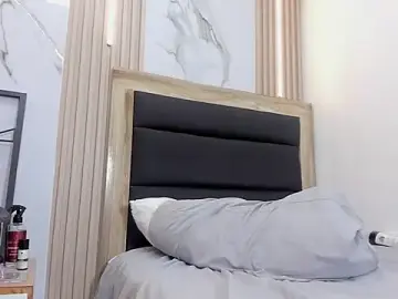 Stripchat Free Live Porn of SAMANTHABENET