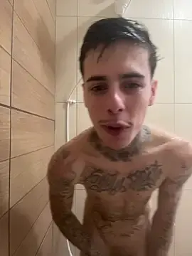 Stripchat Live Sex of dylan_wolf