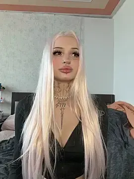 Stripchat Nude Webcam of madelinexx