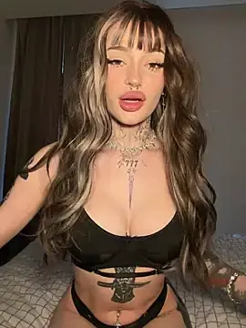 Stripchat Live Sex Cam of madelinexx