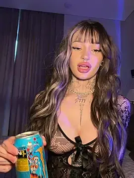 Stripchat Free Porn Cam of madelinexx