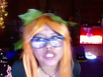 Stripchat Nude Webcam of MidoriQuiinn
