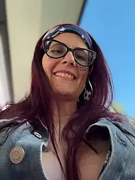 Stripchat Watch Live Sex Cams of NataKitten