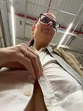 Stripchat Free Live Porn of NataKitten