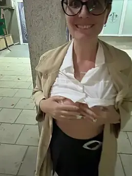 Stripchat Watch Live Sex Cams of NataKitten